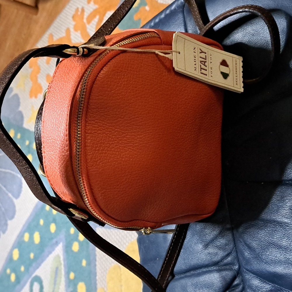 NWT DIVINA FIRENZE SMALL MULTIFUNCTIONAL BACKPACK. New with tags